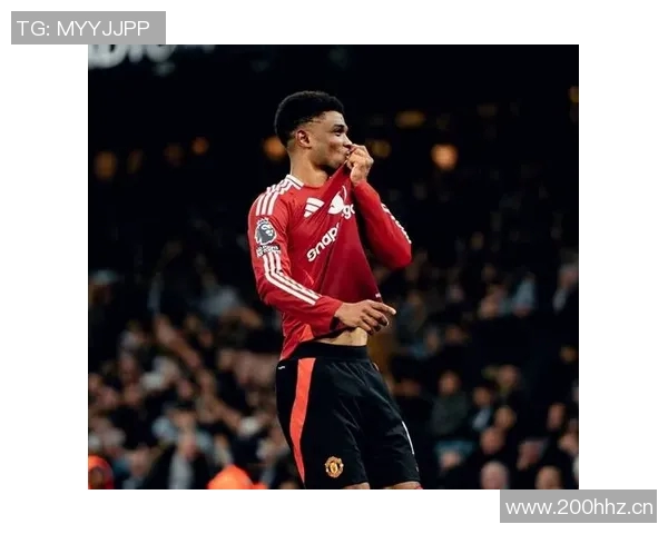 曼城官方祝贺19岁小将查理格雷成功完成一线队首秀